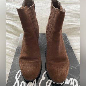 Sam EDELMAN- brown suede booties